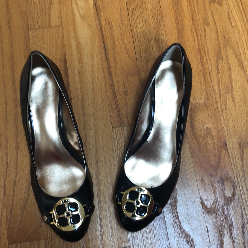 IMAN Black wedge style heels